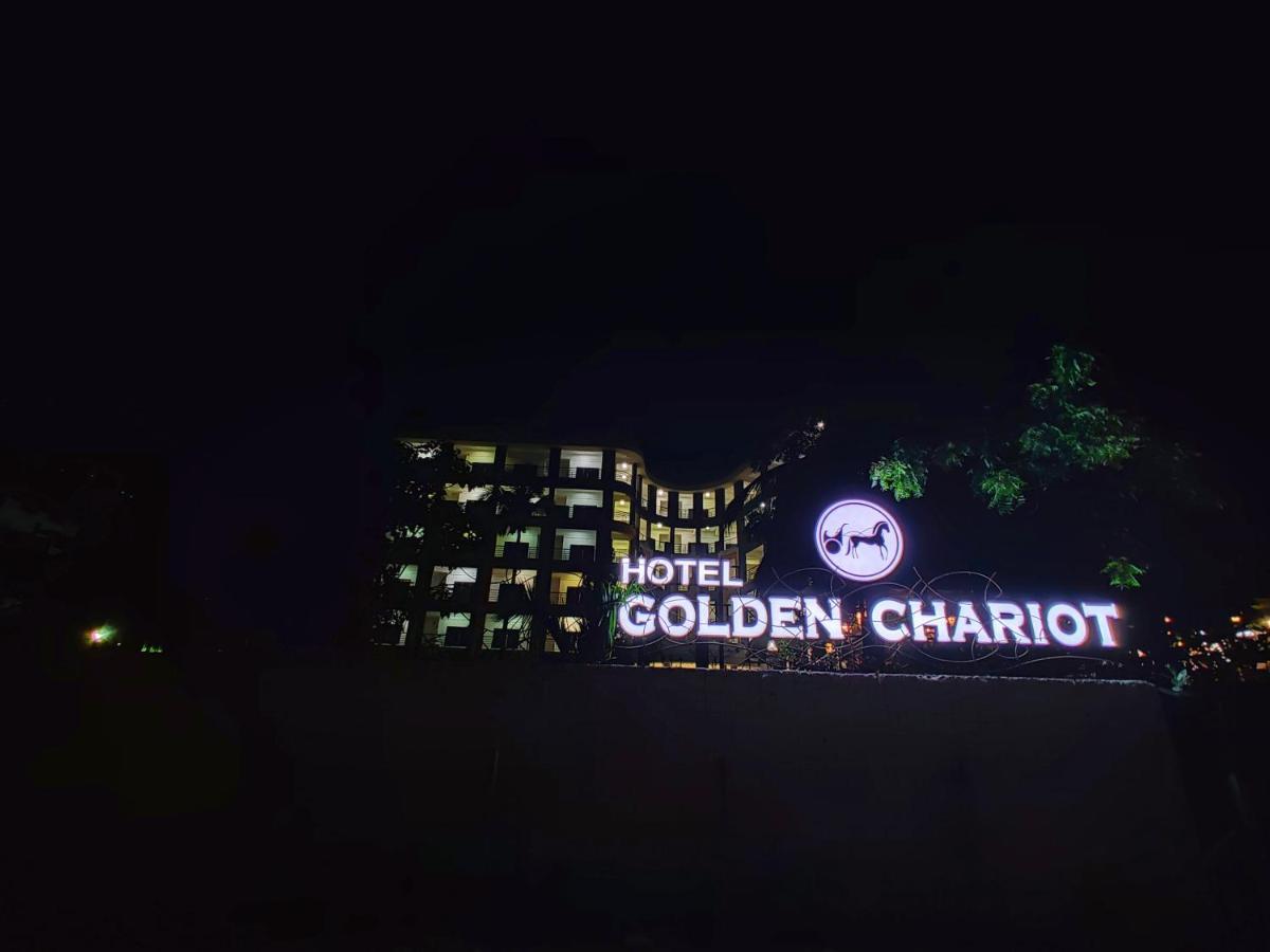 Golden Chariot Hotel Даман Екстер'єр фото